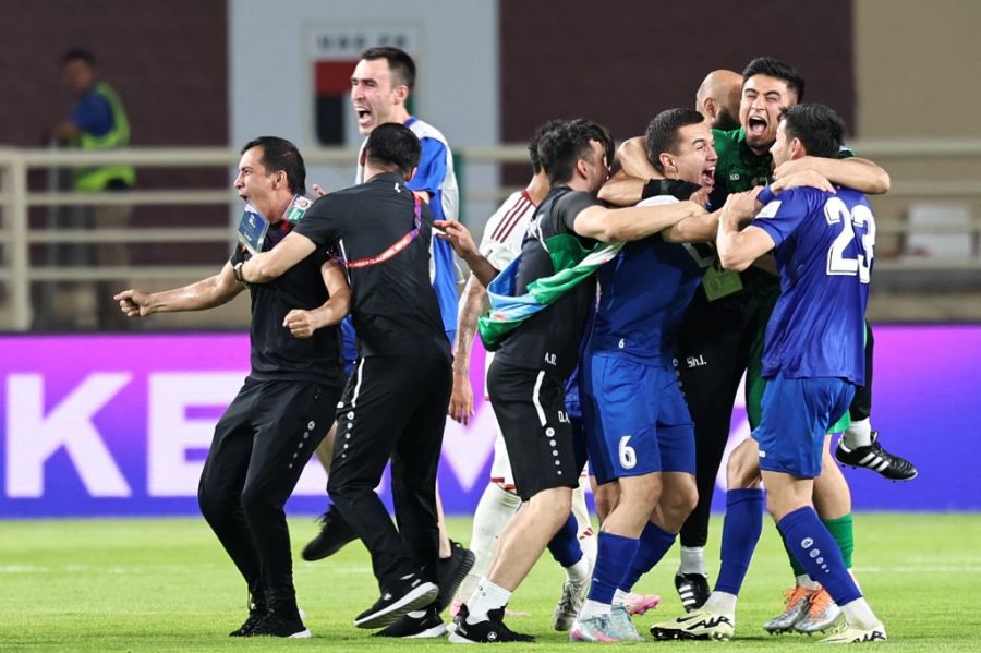 Uzbekistan vs Iran1.jpg