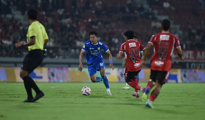 Bali United vs Persib Bandung2.webp