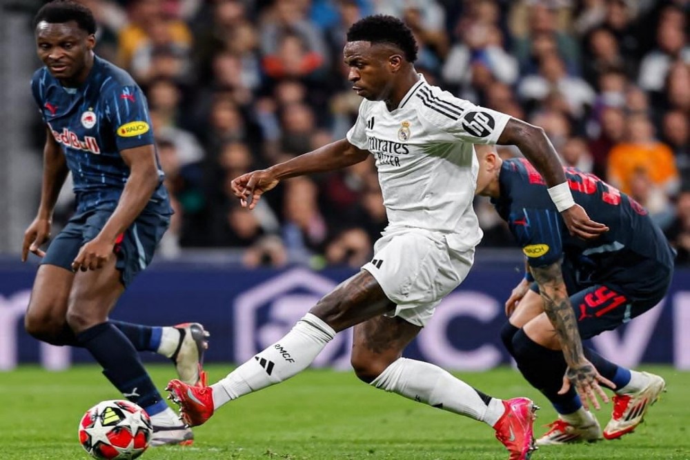 RB Salzburg vs Real Madrid1.jpg