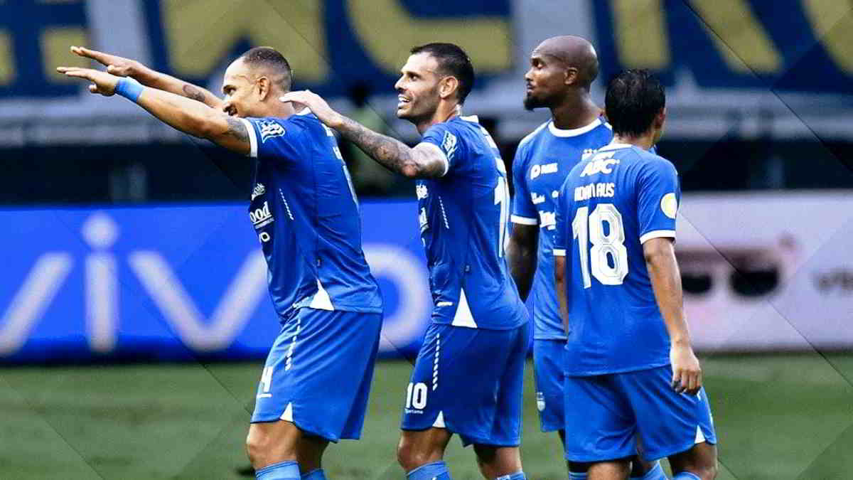 ​Persib Bandung vs Dewa United FC: Pertarungan Sengit di Piala Presiden