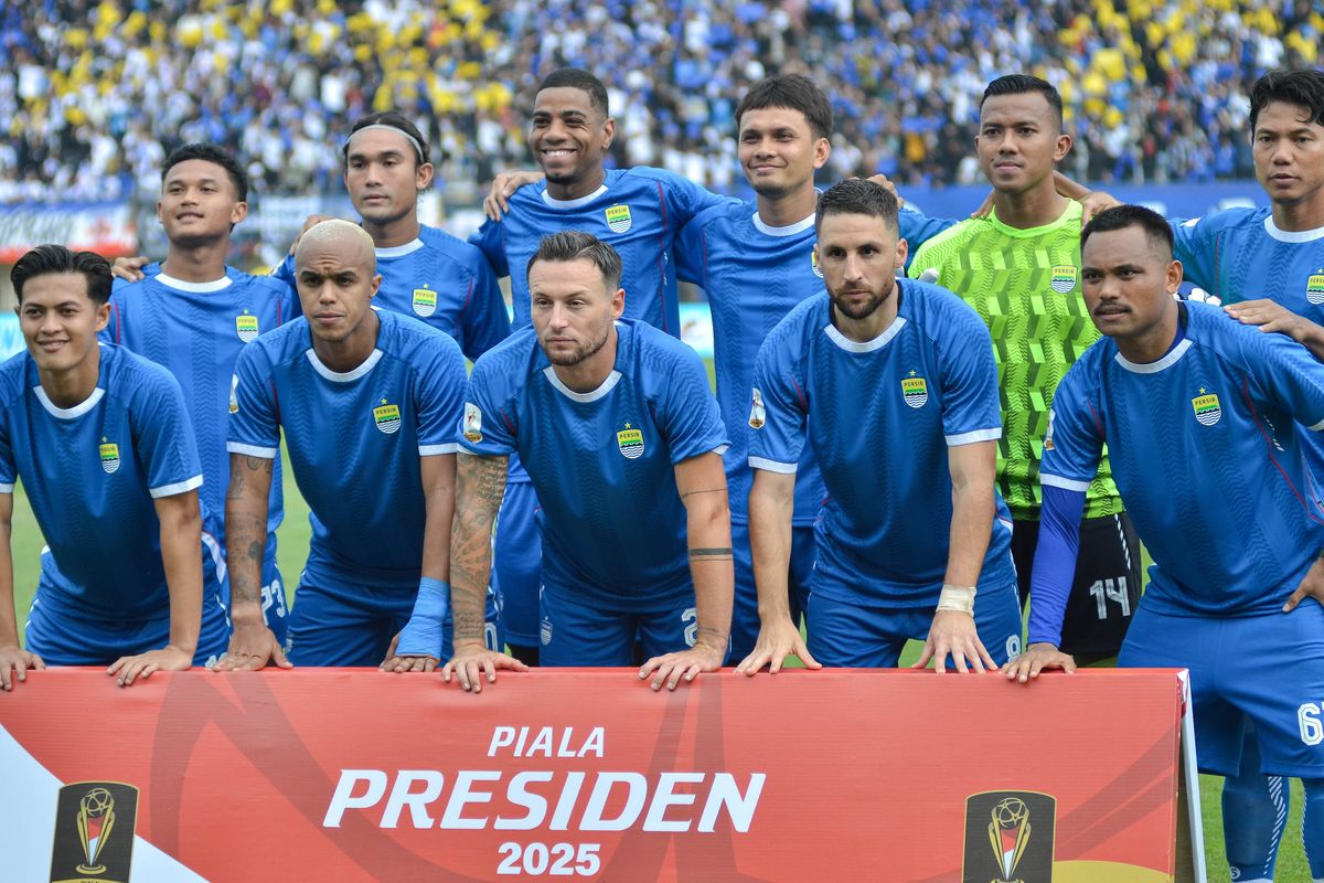 ​12 Juli, Pukul 20:30 – Persib Bandung vs Dewa United FC