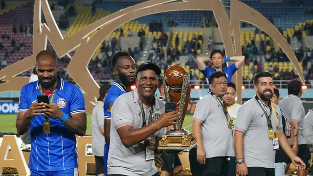 Persib Bandung Fix Jadi Tuan Rumah Piala Presiden 2025 Ada Tim Asia dan Eropa Ikut