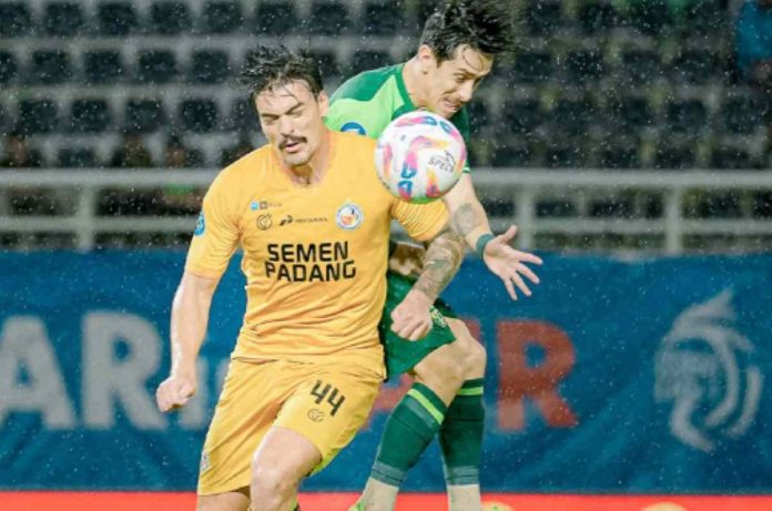 Hasil Liga 1 Gol Dianulir Persebaya Surabaya Imbang 1 1 Kontra Semen Padang